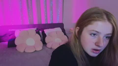 dan1ella_sun online show from June 17, 3:39 pm