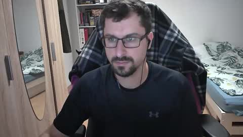 King Dan online show from November 14, 9:16 pm