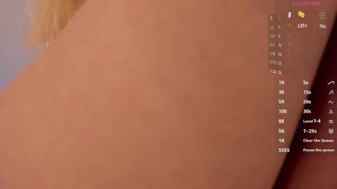 Dana online show from October 11, 10:35 pm