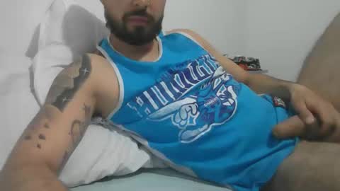 dani3l9905 online show from April 17, 4:48 am