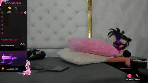 DANI online show from March 4, 5:45 pm