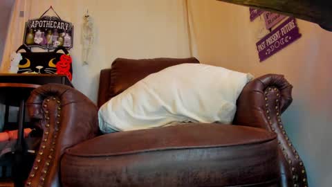 Snapshot of danidollxxx chatting on September 24, 3:57 am danidollxxx online show from September 24, 3:57 am