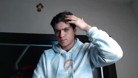 daniel_collins07 online show from January 20, 12:57 am