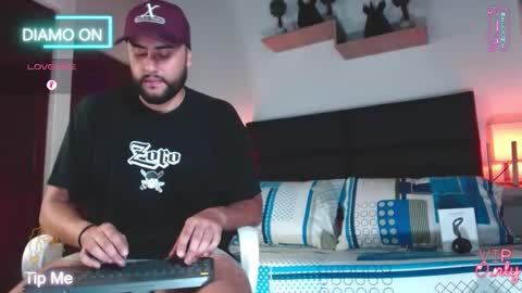  DANIEL HUNTHER online show from March 21, 1:49 pm