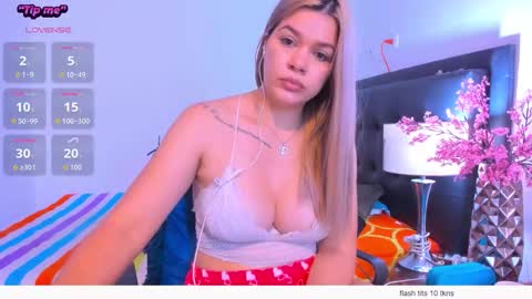 daniela online show from March 13, 4:10 pm