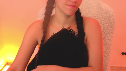 daniela_rivasthl online show from February 27, 6:28 am