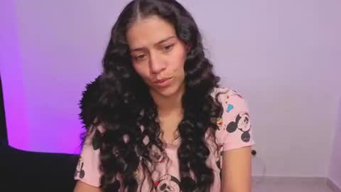 daniela_rivasthl online show from July 30, 7:09 am
