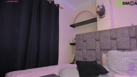 danielasexya online show from April 16, 9:39 pm