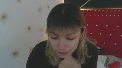 danielawidx online show from April 13, 8:57 pm