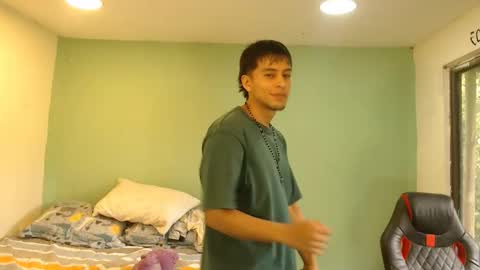 danielitopapii online show from April 15, 8:31 pm