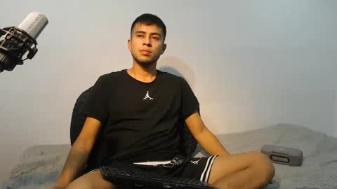 danielitopapii online show from February 28, 4:10 am