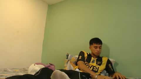 danielitopapii online show from May 28, 1:53 pm