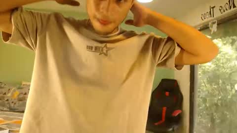 danielitopapii online show from April 17, 7:16 pm