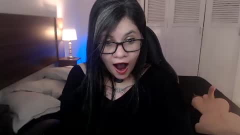 daniellerain online show from June 14, 2:24 am