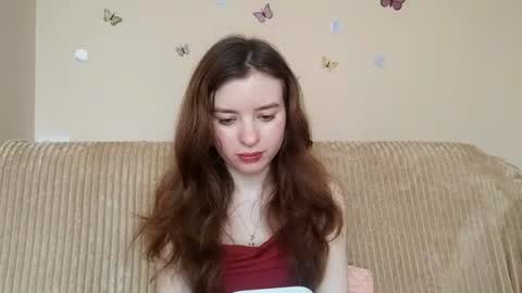 Mia online show from July 14, 7:13 am
