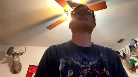 Daniel    y. online show from February 10, 10:19 pm