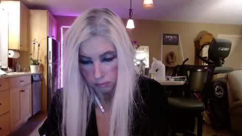 DanikaWhite69 online show from February 26, 3:15 pm