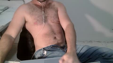 Dani Oli online show from November 14, 1:19 am