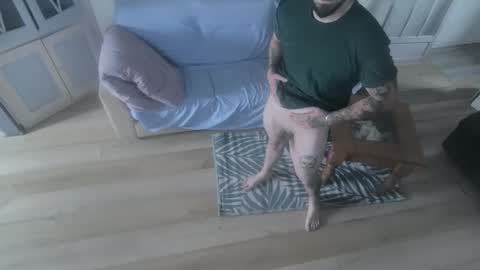 alex19cm online show from May 2, 2:12 pm