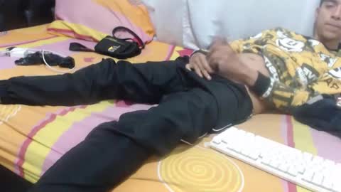 Darwin Daniel Segura Parra online show from May 6, 3:56 am