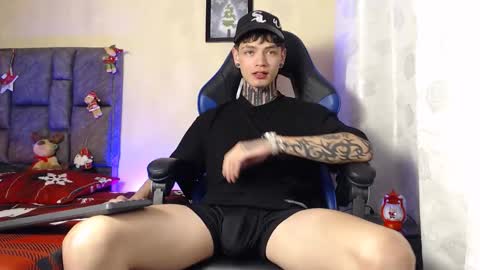 Dann Brown online show from December 20, 3:02 am