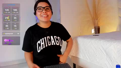 danna_adams1 online show from February 25, 10:26 am
