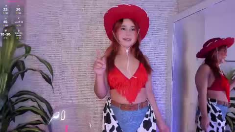 Danna Ortega online show from July 27, 11:40 am