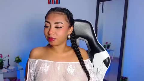 Danna online show from March 11, 7:14 am