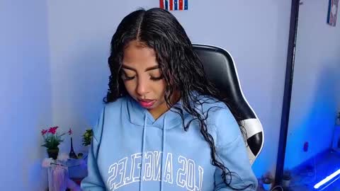 Danna online show from February 12, 8:06 am