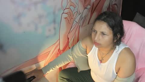 danna_sg online show from June 11, 3:15 am