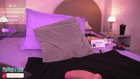 Danna Berlin  online show from November 11, 9:28 pm