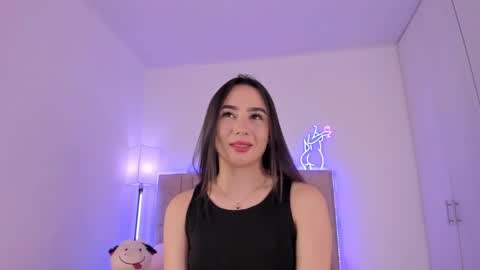 Snapshot of dannate1 chatting on February 15, 9:37 pm danna online show from February 15, 9:37 pm