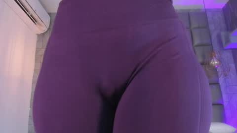 Danna online show from November 25, 12:26 pm