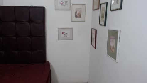 Danna online show from March 5, 3:07 pm