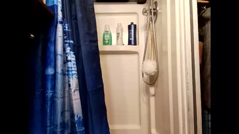 dannyboy8423 online show from April 12, 7:01 am