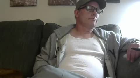 danstevens360 online show from October 13, 10:56 pm