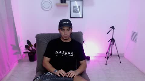 Dante online show from May 2, 6:25 pm