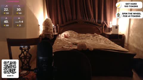 Snapshot of dantebigboi chatting on February 1, 6:08 pm Daniel online show from February 1, 6:08 pm