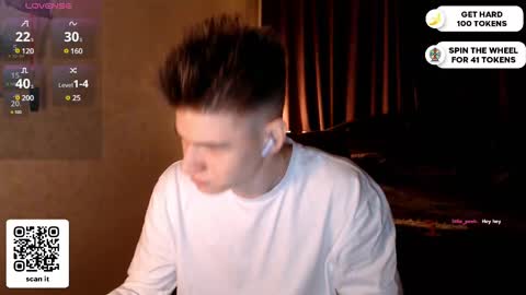 Snapshot of dantebigboi chatting on February 19, 5:16 pm Daniel online show from February 19, 5:16 pm