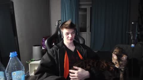 Snapshot of dantebigboi chatting on September 20, 4:54 pm Daniel online show from September 20, 4:54 pm