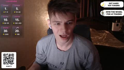 Snapshot of dantebigboi chatting on February 5, 5:09 pm Daniel online show from February 5, 5:09 pm