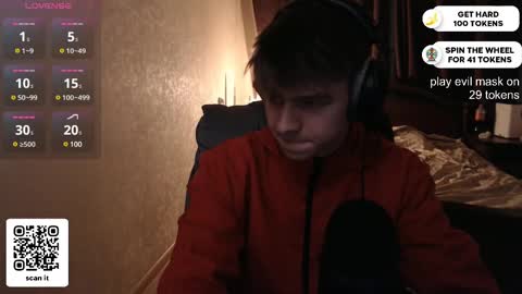 Snapshot of dantebigboi chatting on February 11, 5:50 pm Daniel online show from February 11, 5:50 pm