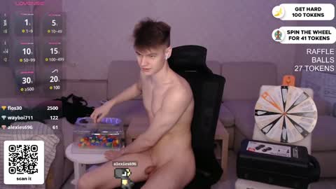 Snapshot of dantebigboi chatting on January 28, 8:58 pm Daniel online show from January 28, 8:58 pm