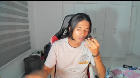 X Dante7373574 online show from December 21, 2:18 am