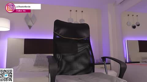 Dante online show from February 19, 8:52 pm