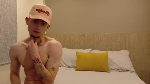 dany_kyng online show from June 13, 6:02 am