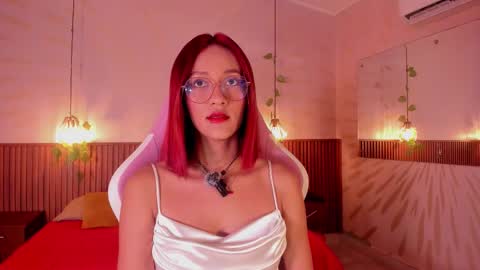 Daphne online show from February 2, 3:04 am