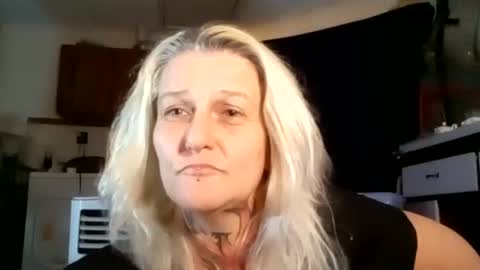 Good Girl on Fire online show from October 30, 7:42 am