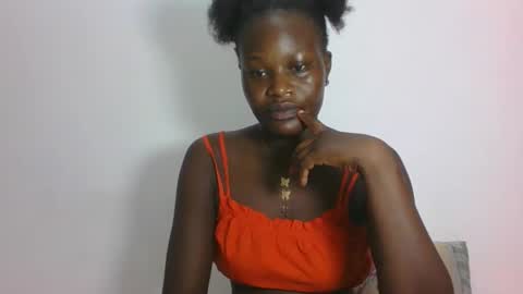 ESTHER online show from March 8, 4:05 am