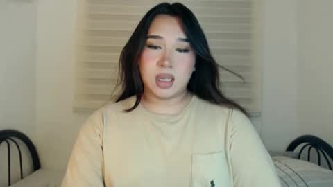 DARCY online show from April 7, 7:27 pm